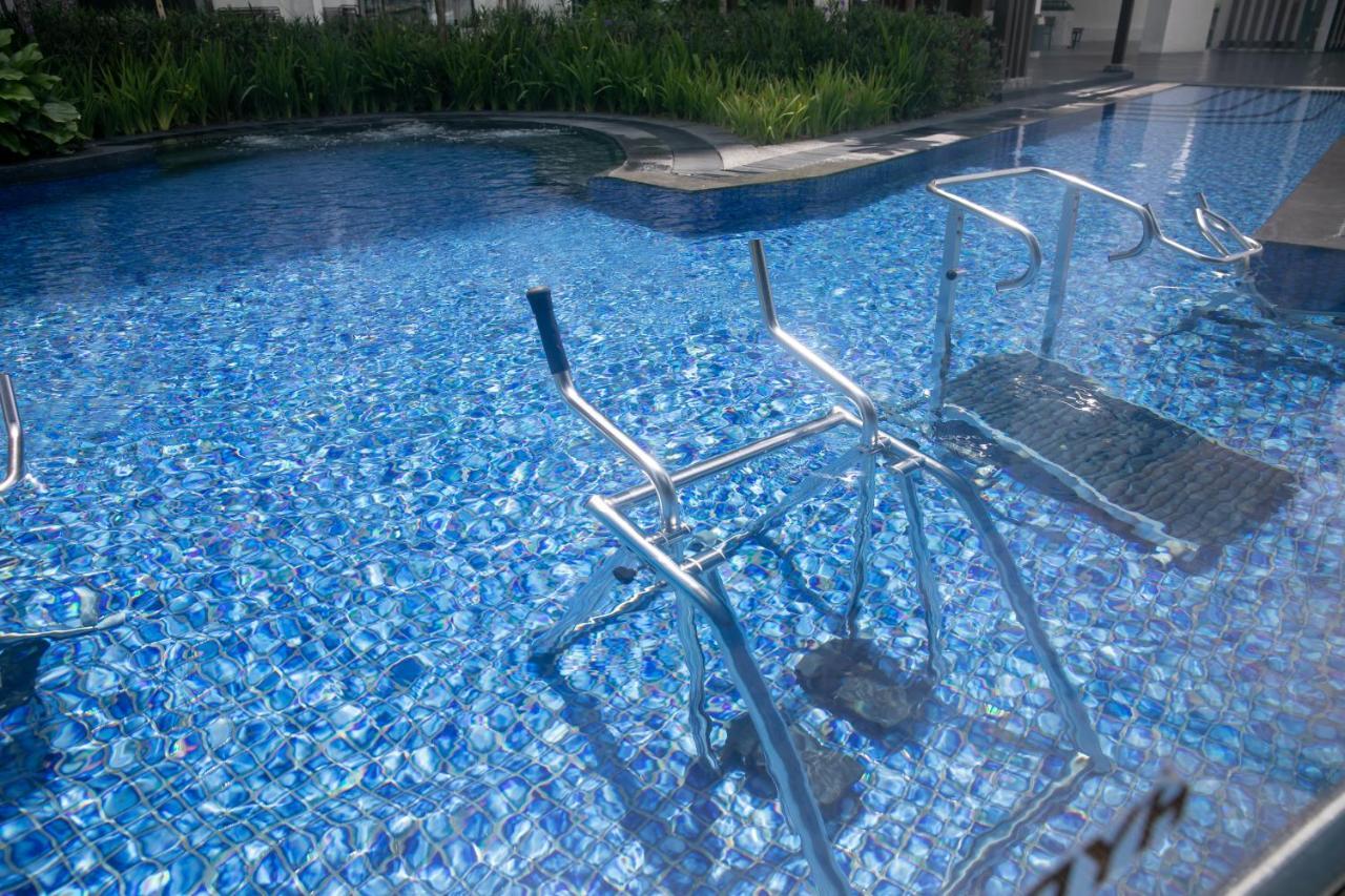 Chung cư 80 m² 2 phòng ngủ, 2 phòng tắm riêng ở Gohtong Jaya Cao nguyên Genting Ngoại thất bức ảnh