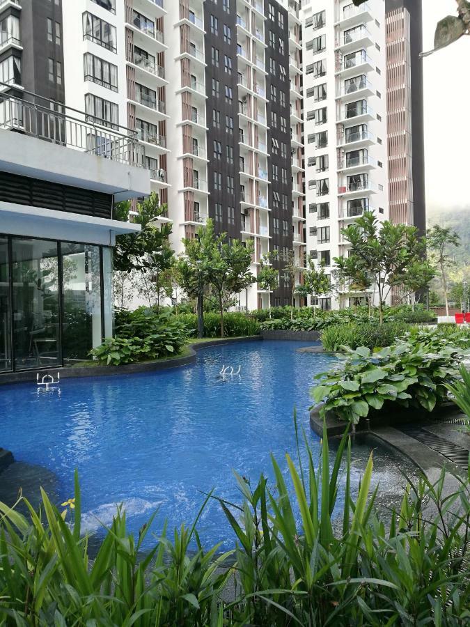 Chung cư 80 m² 2 phòng ngủ, 2 phòng tắm riêng ở Gohtong Jaya Cao nguyên Genting Ngoại thất bức ảnh