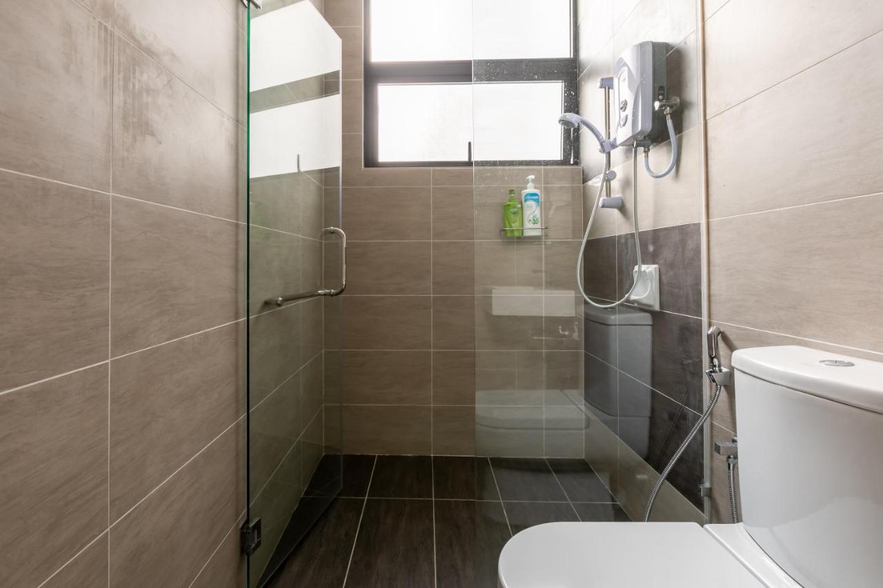 Chung cư 80 m² 2 phòng ngủ, 2 phòng tắm riêng ở Gohtong Jaya Cao nguyên Genting Ngoại thất bức ảnh
